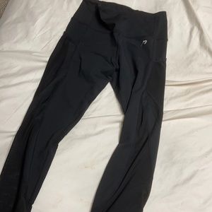 Gymshark mesh crop leggings